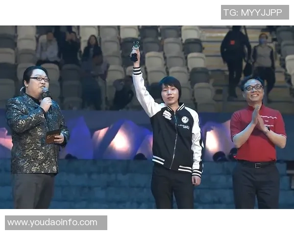 周芳专访：从新手到职业选手的DOTA2成长之路回顾